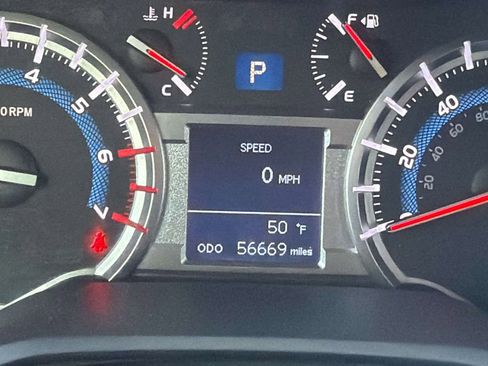 Certified 2018 Toyota 4Runner SR5 image 12