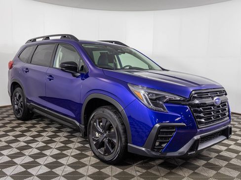 Used 2026 Subaru Ascent Premium AWD/4WD image 9