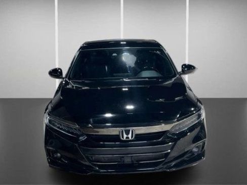 Used 2021 Honda Accord Sport image 2