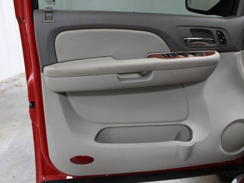 Used 2007 Chevrolet Silverado 1500 LTZ w/ Suspension Package, Off-Road" image 22