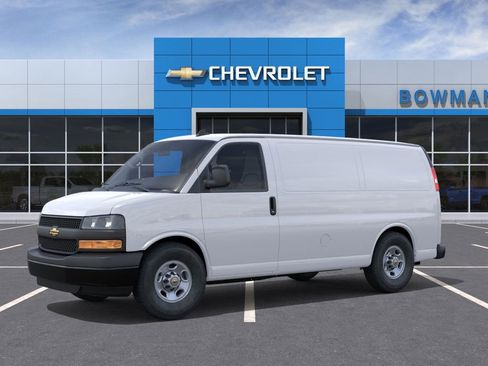 New 2025 Chevrolet Express 3500 w/ Driver Convenience Package image 2