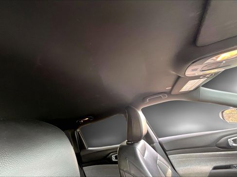 Used 2024 Jeep Compass Latitude image 27