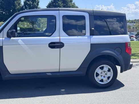 Used 2007 Honda Element LX image 8