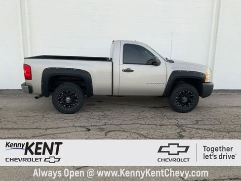 Used 2008 Chevrolet Silverado 1500 W/T image 2