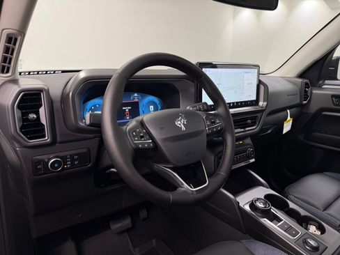 New 2025 Ford Bronco Sport Outer Banks w/ Outer Banks Tech Package+ image 18