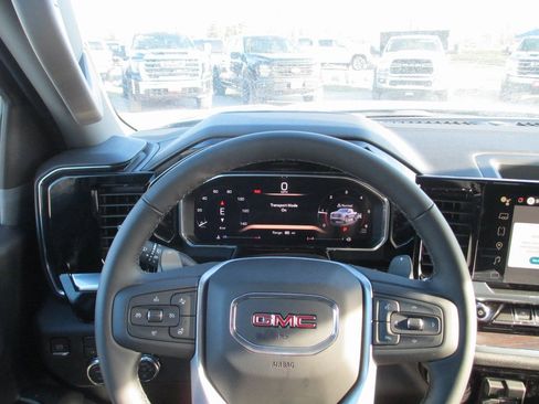 New 2026 GMC Sierra 1500 SLT w/ SLT Premium Plus Package image 17