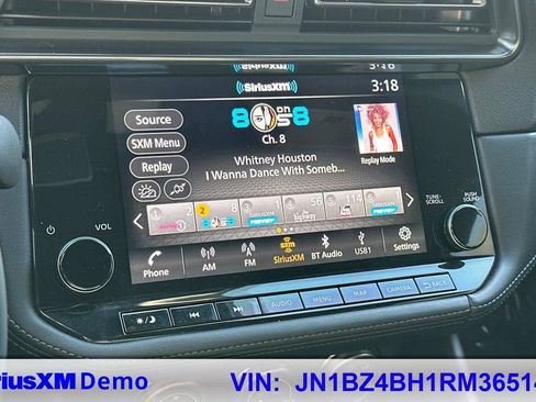 Used 2024 Nissan Z Performance w/ Floor Mat Package image 30