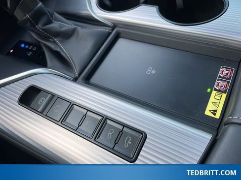 Used 2024 Lexus LX 600 F Sport image 39