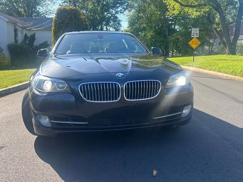 Used 2012 BMW 535i xDrive Sedan AWD/4WD image 3