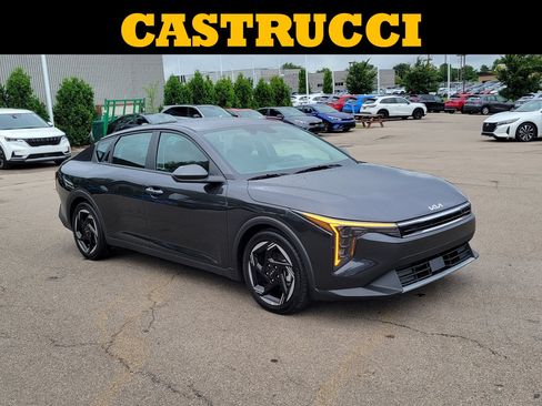 Used 2025 Kia K4 EX FWD image 1