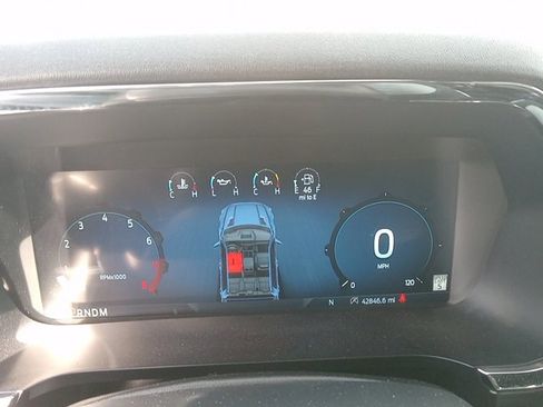 Used 2024 Ford F150 Lariat w/ FX4 Off-Road Package image 9