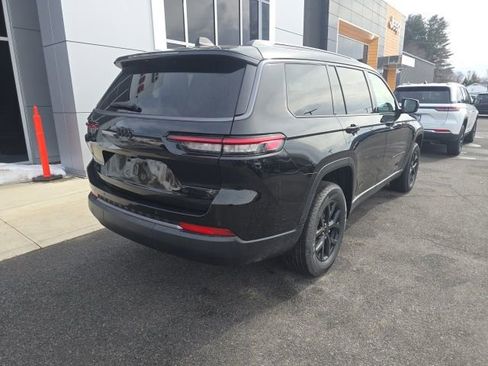 New 2026 Jeep Grand Cherokee L 4WD image 6