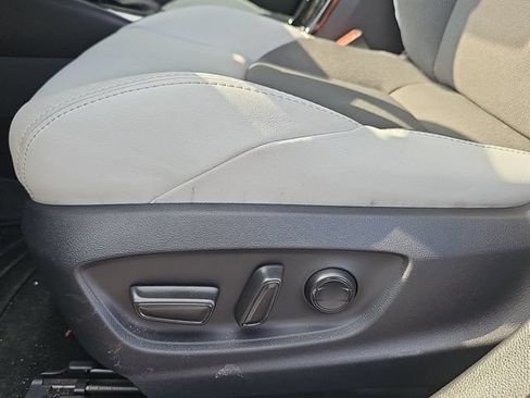 Used 2024 Toyota Corolla XSE FWD image 29