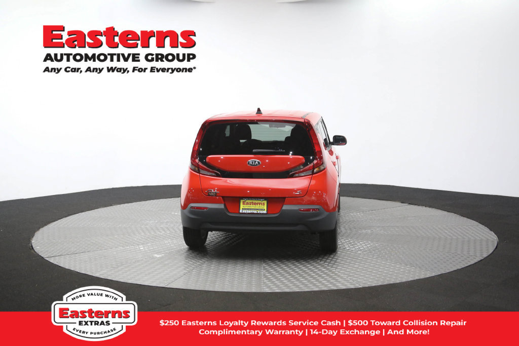 Used 2020 Kia Soul S FWD image 37