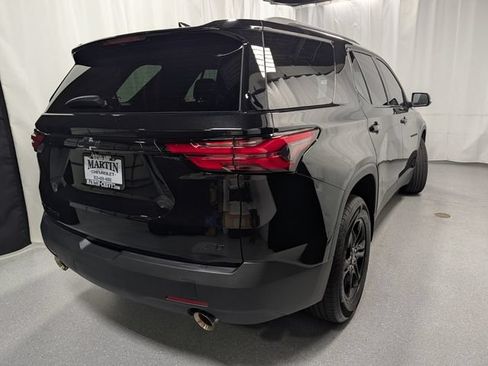 Certified 2023 Chevrolet Traverse LT w/ Midnight/Sport Edition AWD/4WD image 3