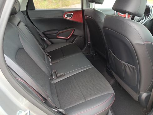 Certified 2024 Kia Soul GT-Line FWD image 21