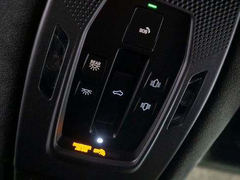 New 2026 Porsche Cayenne GTS image 38