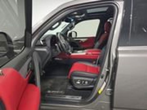 Used 2024 Lexus LX 600 F Sport image 3