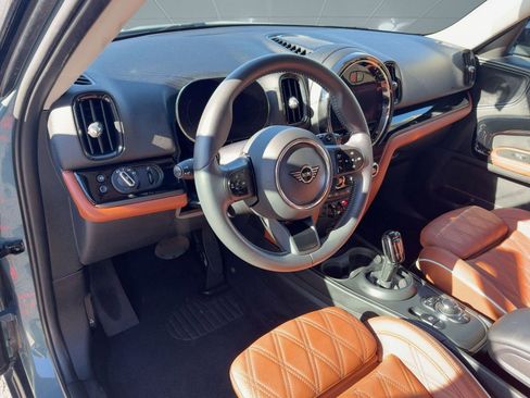 Certified 2023 MINI Cooper Countryman S w/ Signature Upholstery Package image 4