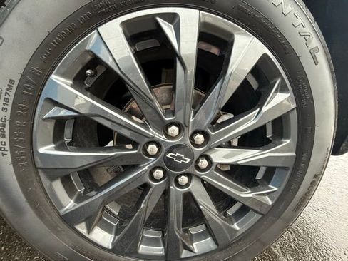 Certified 2023 Chevrolet Traverse RS w/ LPO, Floor Liner Package image 8