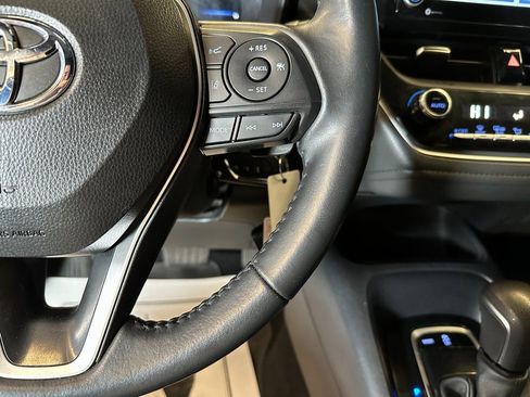 Used 2022 Toyota Corolla SE image 10