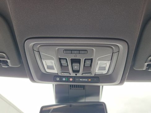 New 2026 GMC Sierra 1500 SLT w/ SLT Premium Plus Package AWD/4WD image 36