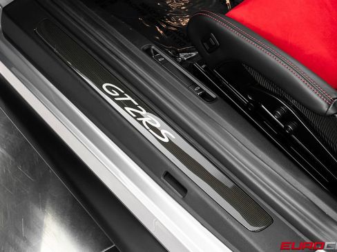 Used 2018 Porsche 911 GT2 RS image 56