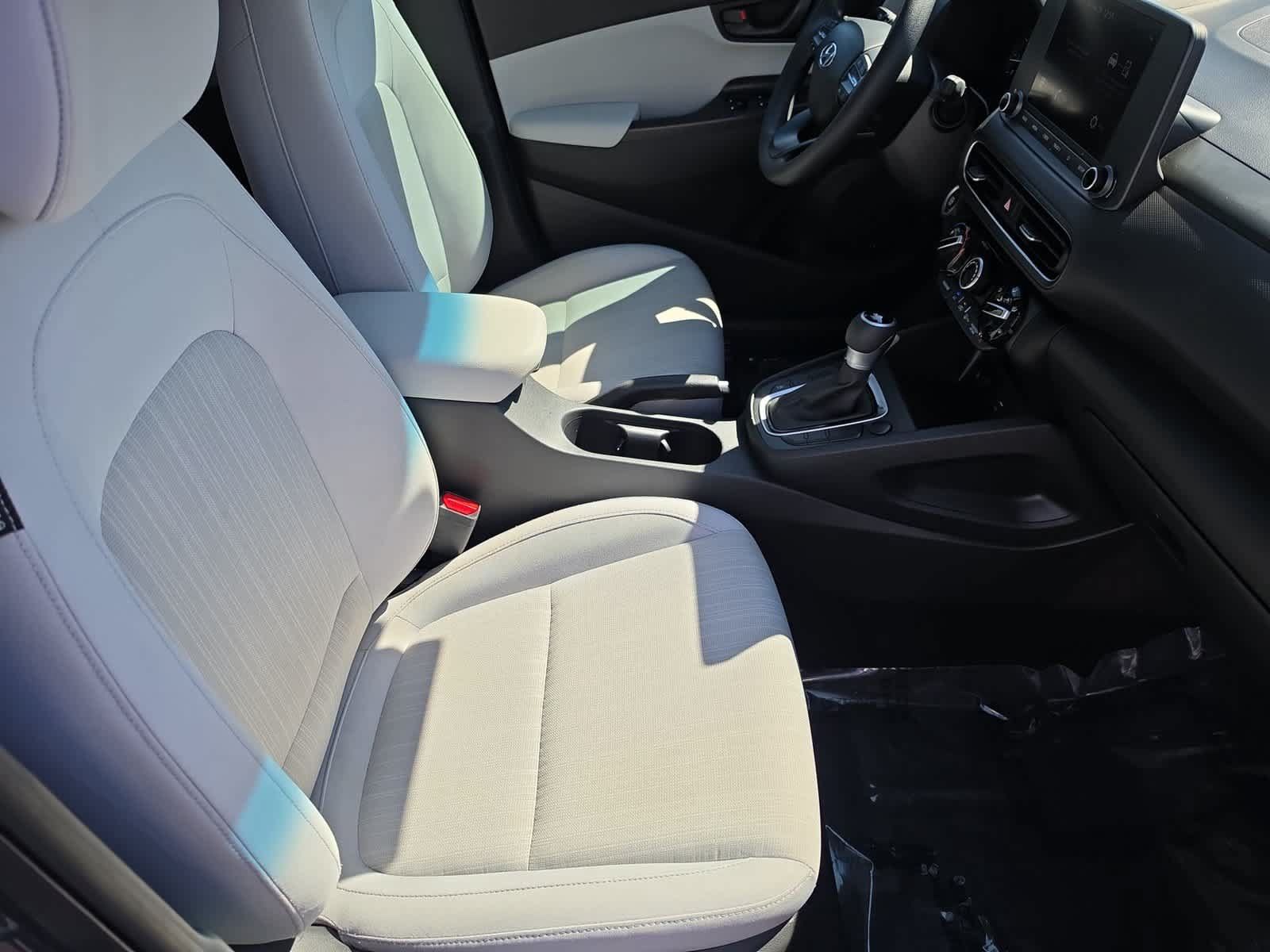 Used 2023 Hyundai Kona SEL w/ Cargo Package FWD image 18
