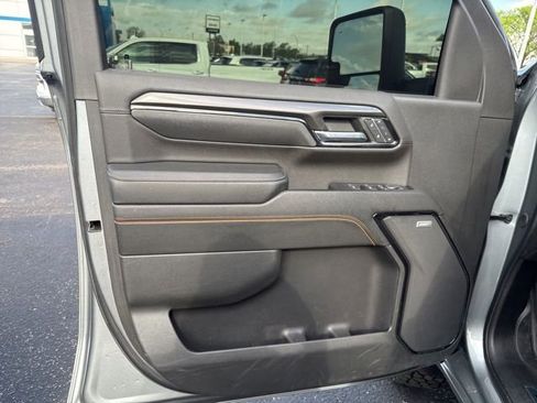 Used 2024 GMC Sierra 2500 AT4 w/ AT4 Premium Plus Package image 15