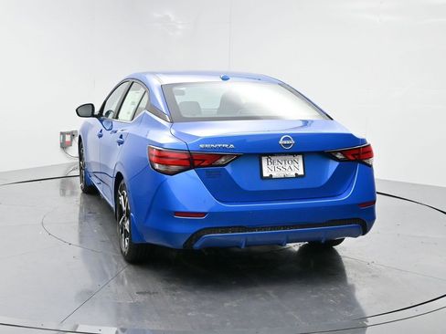 New 2025 Nissan Sentra SV image 18