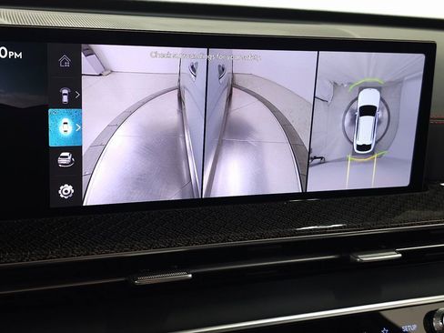 New 2026 Genesis GV80 3.5T e-SC image 25