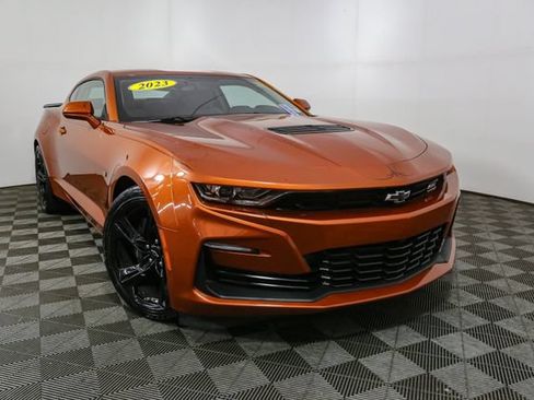 Used 2023 Chevrolet Camaro SS RWD image 3
