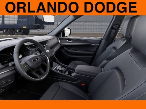 New 2025 Jeep Grand Cherokee Limited w/ Luxury Tech Group II AWD/4WD image 22