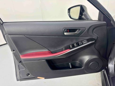 Used 2021 Lexus IS 300 w/ Comfort Package image 40