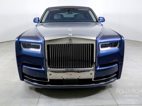 Used 2019 Rolls-Royce Phantom Sedan image 7