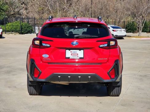 Used 2024 Subaru Crosstrek 2.0i Premium image 6