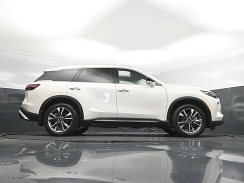 Used 2023 INFINITI QX60 Luxe w/ Performance Audio Package FWD image 43