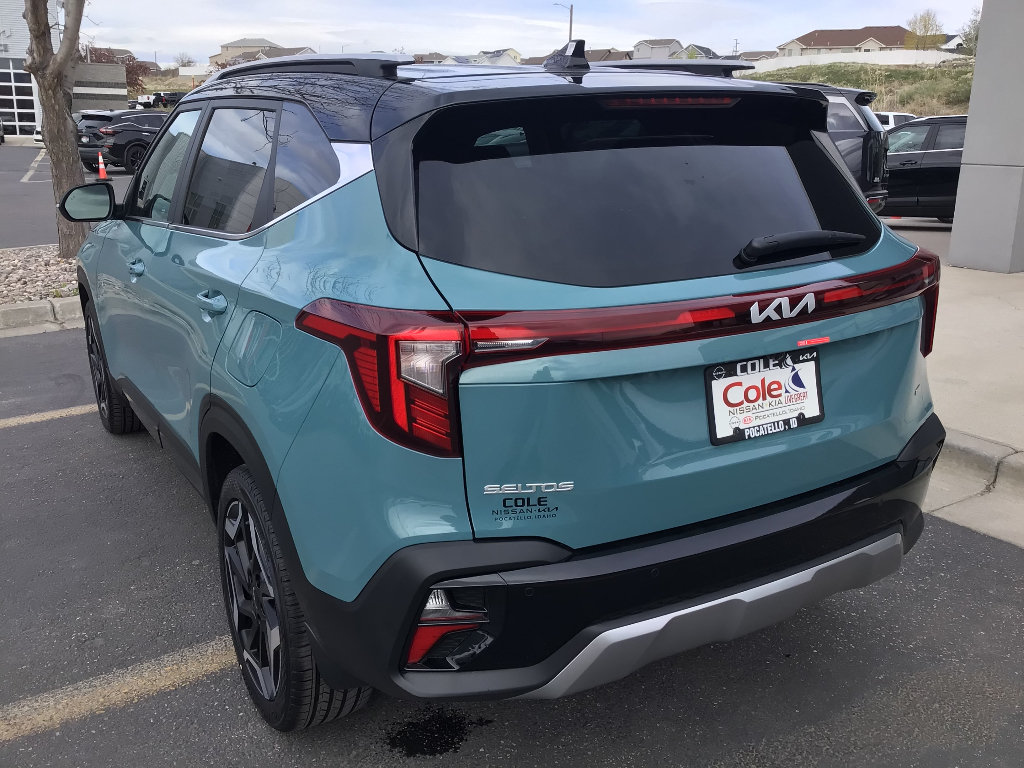 New 2026 Kia Seltos SX AWD/4WD image 4