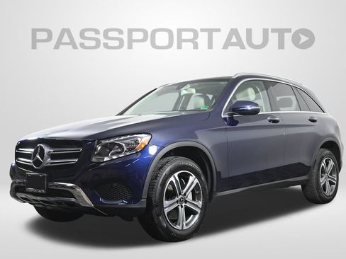 Used 2019 Mercedes-Benz GLC 300 4MATIC image 1