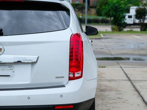 Used 2014 Cadillac SRX Premium w/ Driver Assist Package FWD image 20