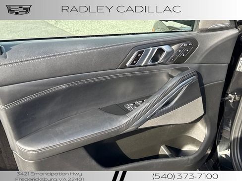 Used 2023 BMW X6 xDrive40i w/ Executive Package image 16