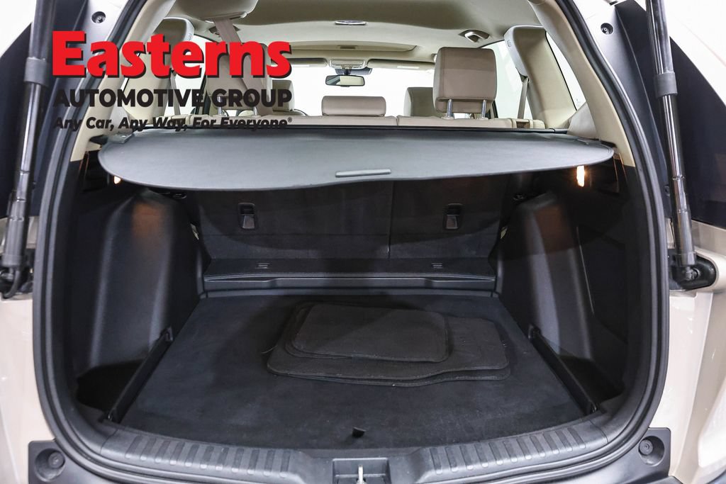 Used 2018 Honda CR-V Touring image 10