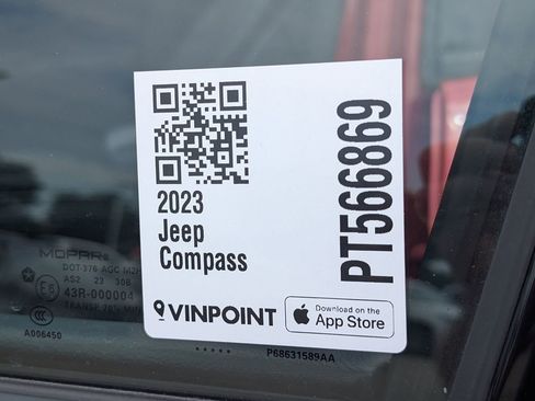 Used 2023 Jeep Compass High Altitude AWD/4WD image 31