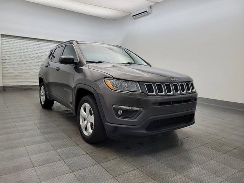 Used 2018 Jeep Compass Latitude AWD/4WD image 13