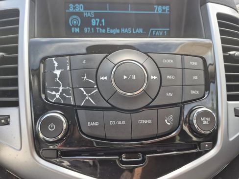 Used 2014 Chevrolet Cruze LT w/ All-Star Edition image 23
