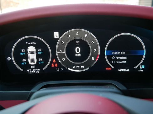 Used 2026 Porsche 911 Carrera 4S image 19