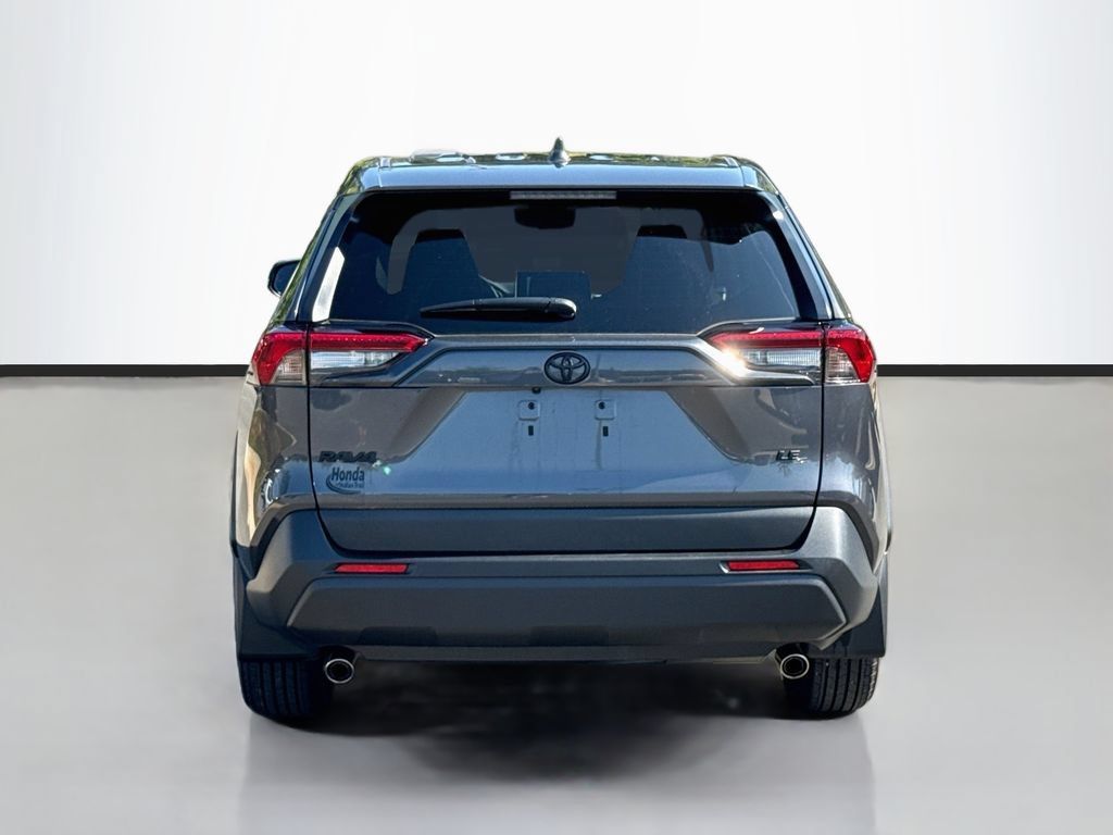 Used 2025 Toyota RAV4 LE FWD image 8