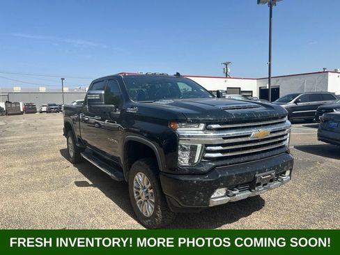 Used 2021 Chevrolet Silverado 2500 High Country w/ Technology Package AWD/4WD image 1