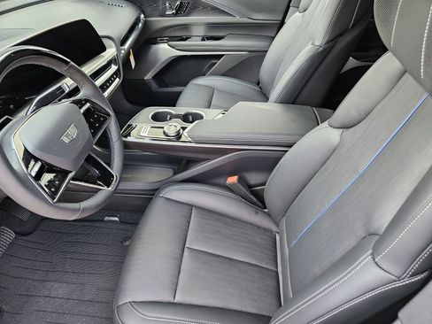 New 2026 Cadillac Lyriq Premium Sport image 14