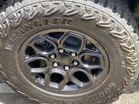 Used 2024 Chevrolet Silverado 1500 ZR2 w/ ZR2 Bison Edition image 24